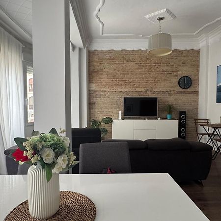 Amazing Cozy Apartment Super Central Valencia Exterior photo