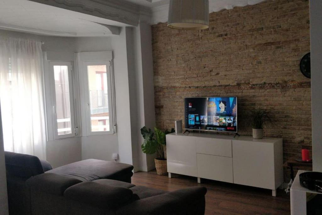 Amazing Cozy Apartment Super Central Valencia Exterior photo